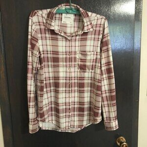 Bluenotes Ladies Burgundy And White Plaid Shirt Size Medium